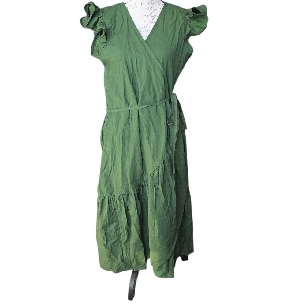 SeamsFriendly Women's Size 42" Green Cap Sleeve Tiered Bottom Wrap Dress